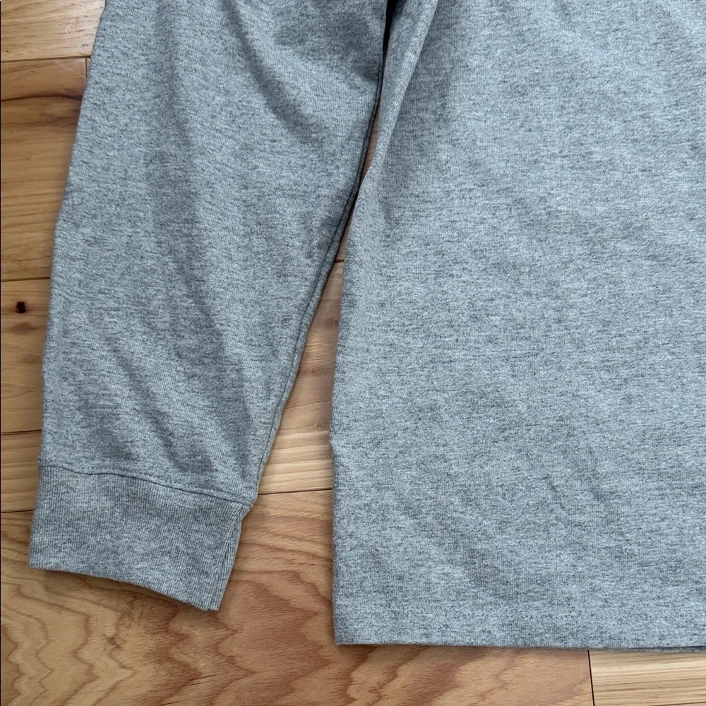 Champion Heather Gray Logo Long Sleeve Tee Men’s XL NEW - Picture 4 of 6